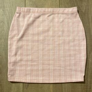 Rue21 pink plaid skirt, medium
